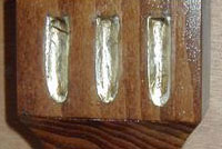 הזהבת מים ושיבוץ פליז בשידה,שחזור רהיטים - ירמי זטלנד