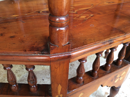 שולחן עתיק משובץ,שחזור רהיטים עתיקים - ירמי זטלנד 8